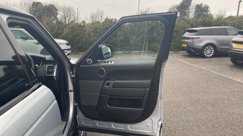 Land Rover Range Rover Sport 3.0 SDV6 HSE Dynamic 5dr Auto Diesel Estate